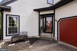 10 Edinburgh Ln, Mount Laurel, NJ 08054 - Photo 4