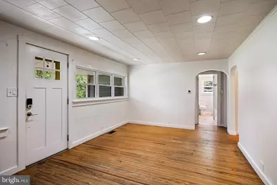 33 Oregon Avenue, Mount Laurel, NJ 08054 - Photo 8