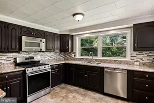 33 Oregon Ave, Mount Laurel, NJ 08054 - Photo 12