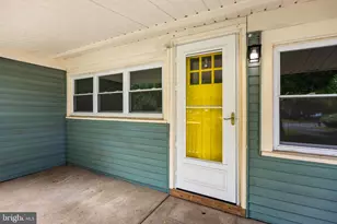 33 Oregon Ave, Mount Laurel, NJ 08054 - Photo 4