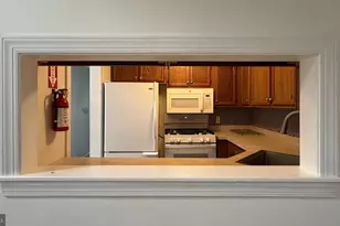 4920B Dunbarton Rd, Mount Laurel, NJ 08054 - Photo 4