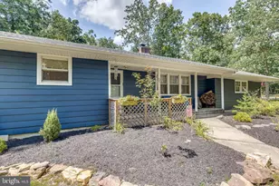 22 Conestoga Ln, Mount Laurel, NJ 08054 - Photo 6