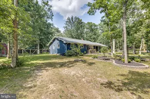 22 Conestoga Ln, Mount Laurel, NJ 08054 - Photo 2
