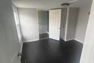 7 Church St, Bordentown, NJ 08505 - Photo 12