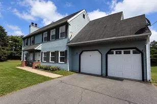 164 Willow Turn, Mount Laurel, NJ 08054 - Photo 2