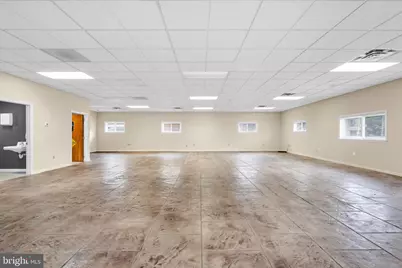 54 Us-130, Bordentown, NJ 08620 - Photo 2