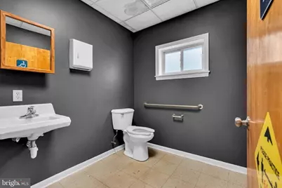 54 Us-130, Bordentown, NJ 08620 - Photo 30