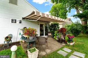 23 Buxton Ct, Southampton, NJ 08088 - Photo 20