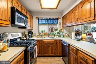 23 Buxton Ct, Southampton, NJ 08088 - Photo 14