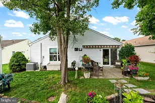 23 Buxton Ct, Southampton, NJ 08088 - Photo 20