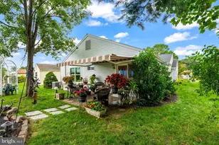 23 Buxton Ct, Southampton, NJ 08088 - Photo 22