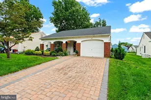 23 Buxton Ct, Southampton, NJ 08088 - Photo 1