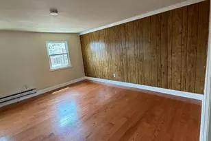 227 E Broad, Burlington, NJ 08016 - Photo 4