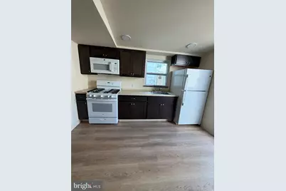 227 E Broad #2, Burlington, NJ 08016 - Photo 2