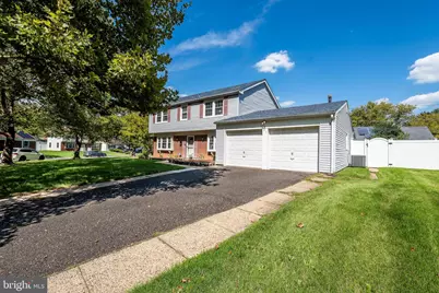 27 East Lane, Willingboro, NJ 08046 - Photo 4