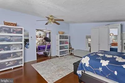 222 Washington Street, Fieldsboro, NJ 08505 - Photo 28