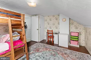 222 Washington St, Fieldsboro, NJ 08505 - Photo 32