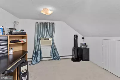 222 Washington Street, Fieldsboro, NJ 08505 - Photo 34