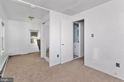 222 Washington Street, Fieldsboro, NJ 08505 - Photo 44
