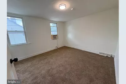 319 Borden Street, Bordentown, NJ 08505 - Photo 12