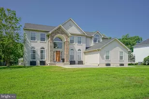 8 Wagon Rd, Lumberton, NJ 08048 - Photo 2