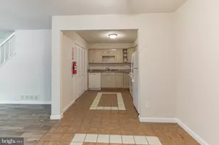 205 Chaucer Ct, Mount Laurel, NJ 08054 - Photo 10