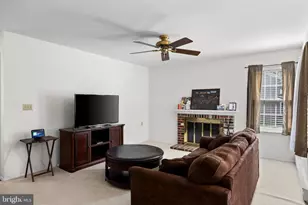 22 Windsor Rd, Southampton, NJ 08088 - Photo 6