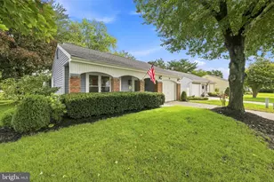 38 Dunstable Rd, Southampton, NJ 08088 - Photo 4