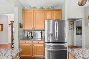 12 Whitford Dr, Burlington, NJ 08016 - Photo 14