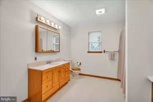 326 Spruce Ave, Maple Shade, NJ 08052 - Photo 26