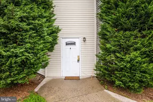 7 E Mill Rd, Maple Shade, NJ 08052 - Photo 2