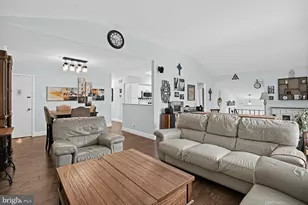131 Jacqueline Ave, Delran, NJ 08075 - Photo 8