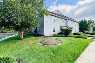 4405 Waterperry Ct, Mount Laurel, NJ 08054 - Photo 2