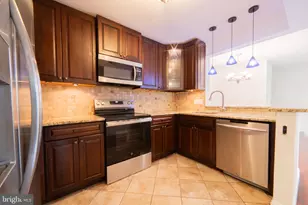 25 S Church Rd, Maple Shade, NJ 08052 - Photo 4