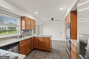 17 Tillman Ln, Willingboro, NJ 08046 - Photo 12