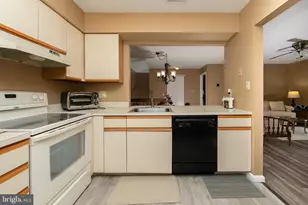 1011 Scotswood Ct, Mount Laurel, NJ 08054 - Photo 12