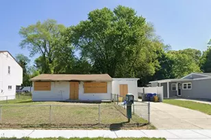 657 N Coles Ave, Maple Shade, NJ 08052 - Photo 1