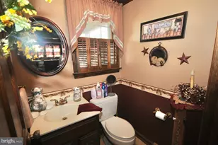 11 McCay Dr, Florence, NJ 08554 - Photo 16