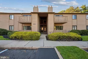 706 Woodhollow Dr, Marlton, NJ 08053 - Photo 1