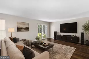 604 Lindsley Ct, Burlington Township, NJ 08016 - Photo 6