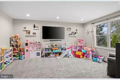 1102 S Fairview Street, Delran, NJ 08075 - Photo 8