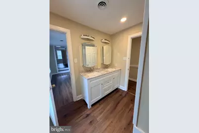127 E Union Street, Burlington, NJ 08016 - Photo 14