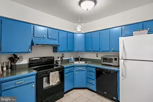 42 W Bluebell Ln, Mount Laurel, NJ 08054 - Photo 12