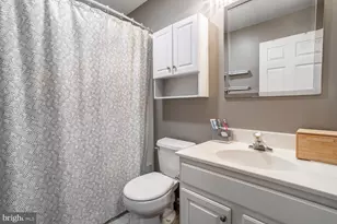4805 Essex Ln, Mount Laurel, NJ 08054 - Photo 18