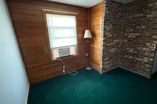 207 Washington St, Fieldsboro, NJ 08505 - Photo 14