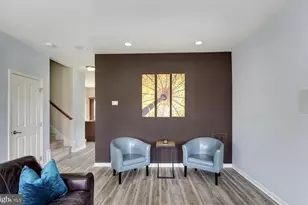 47 Riverwalk Blvd, Burlington, NJ 08016 - Photo 4
