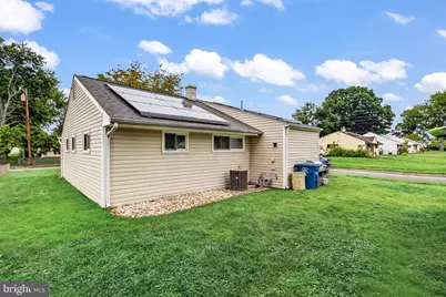 528 S Maple Avenue, Maple Shade, NJ 08052 - Photo 2