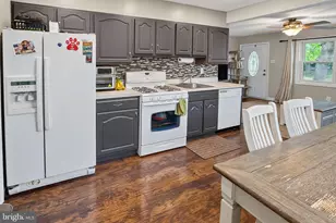 528 S Maple Ave, Maple Shade, NJ 08052 - Photo 6