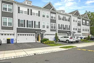 9 Autumn Park Blvd, Medford, NJ 08055 - Photo 2