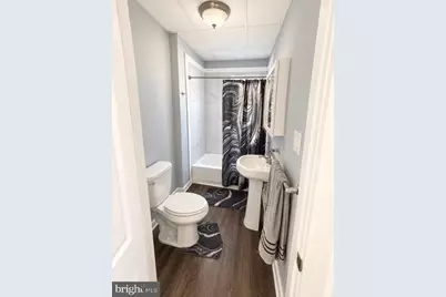 255 W Union Street, Burlington, NJ 08016 - Photo 22